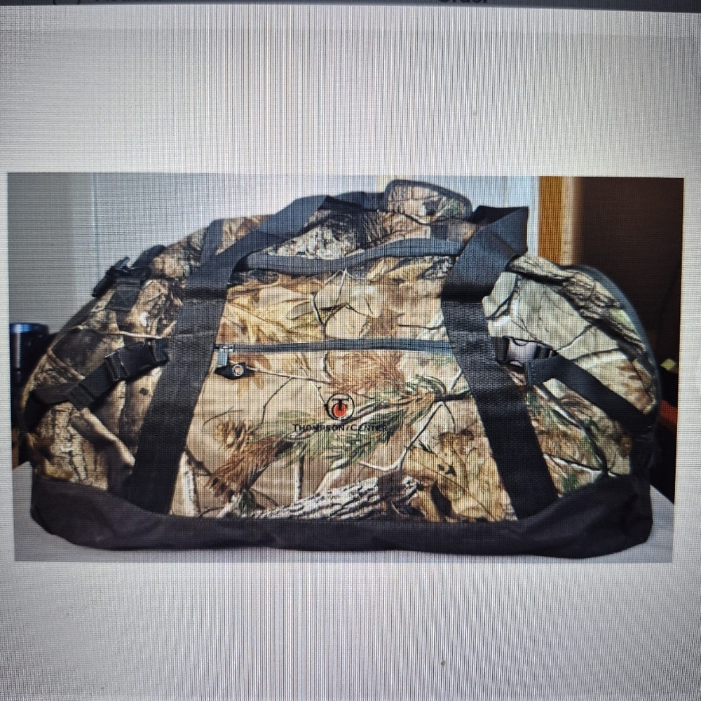 Thompson Centre XL Camo Duffle Bag 30" Hunting Travel Tote Shoulder Gear Bag